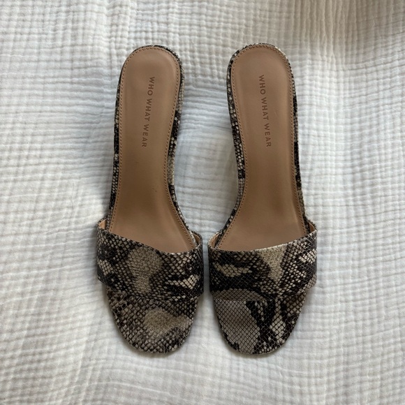 Who What Where Snakeskin Block Heel Sandal - Picture 5 of 7